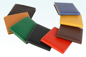 Small Leather Goods Manufacturer in Spain