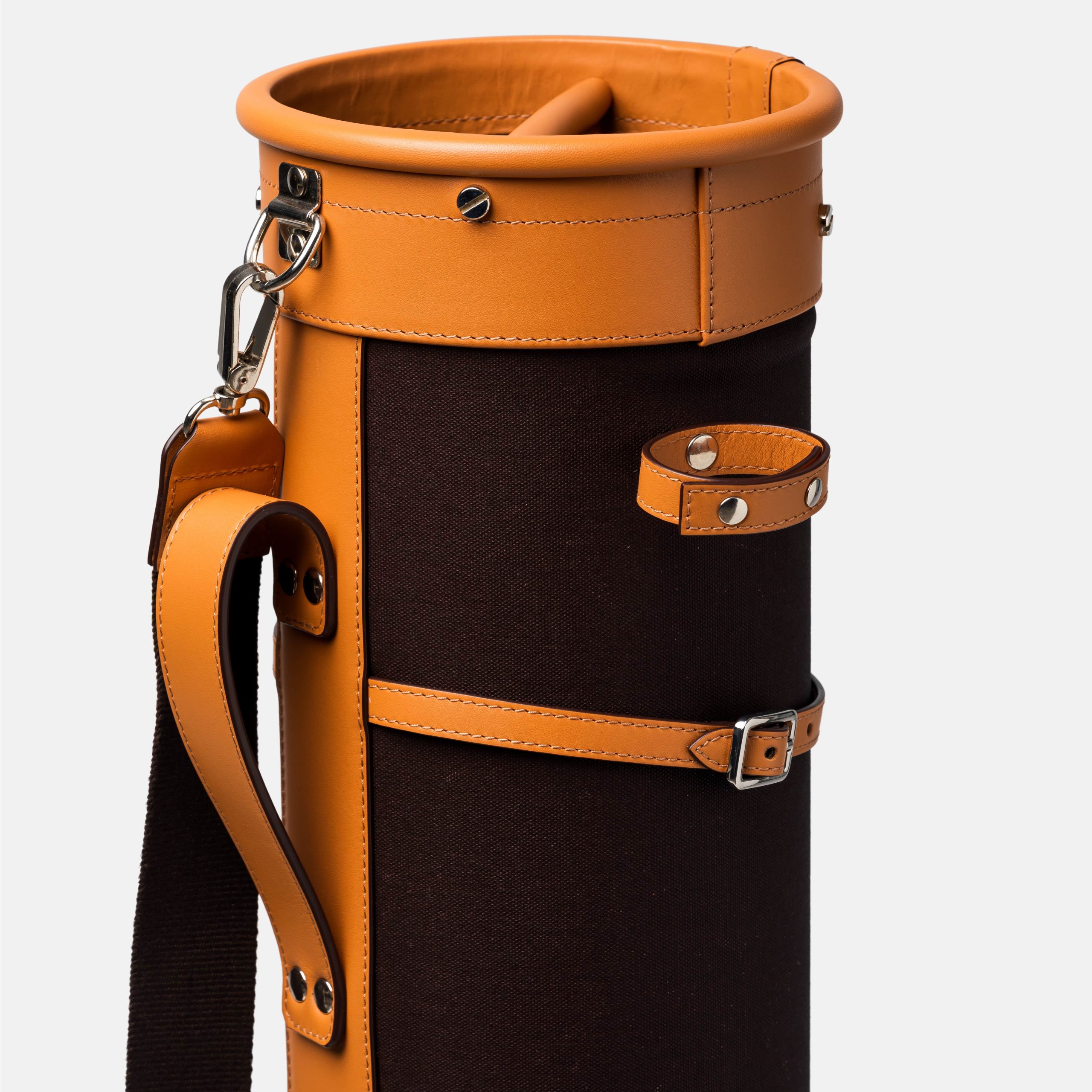 Bolsa de golf de piel estilo vintage detalles